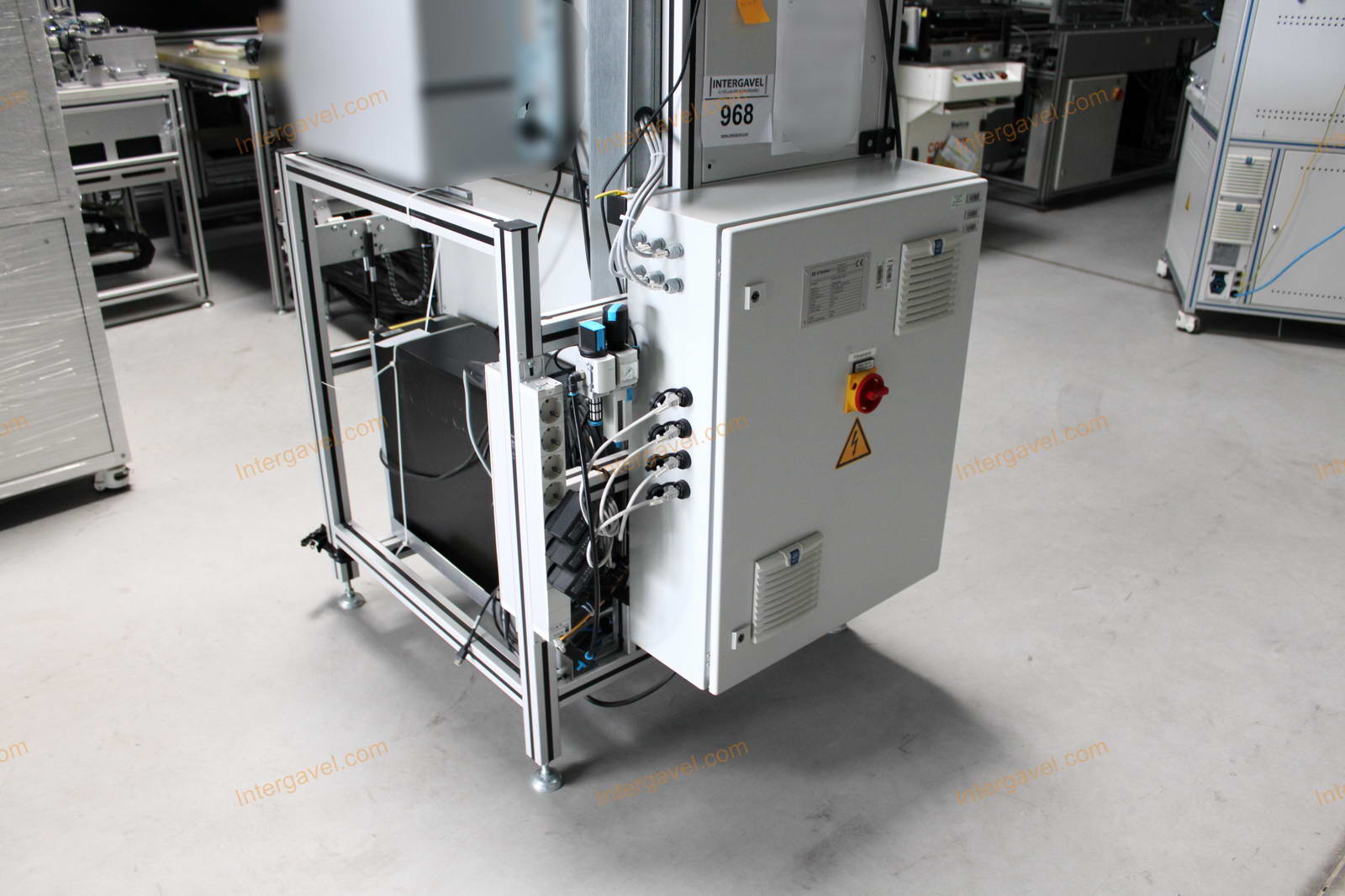 Bontott teszt munkahely 6