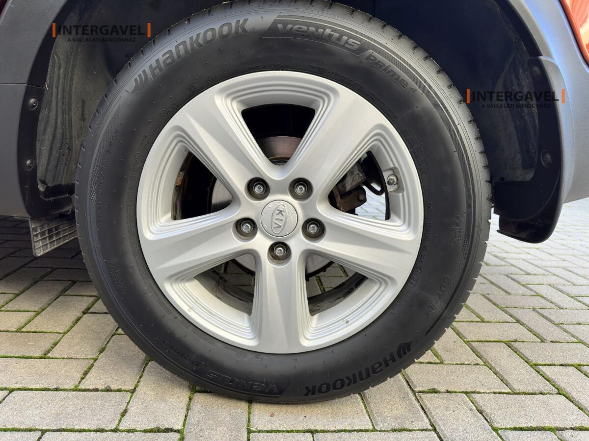 Kia Sportage 2.0 GDI 12