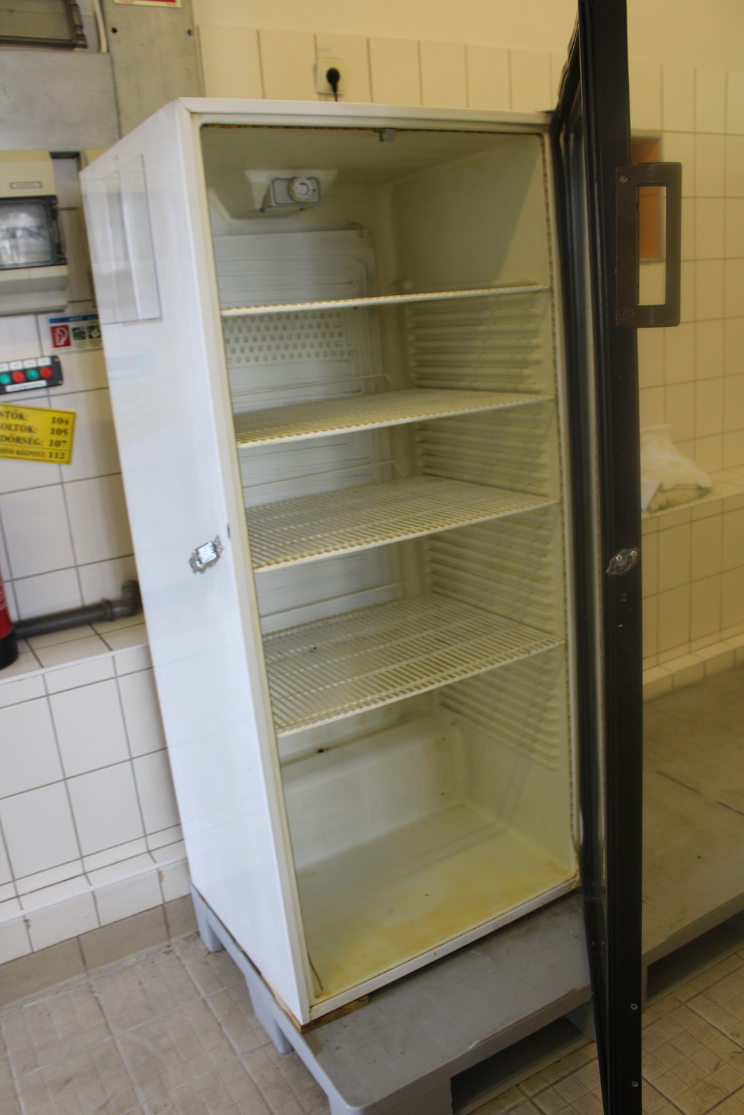 Hűtő 3