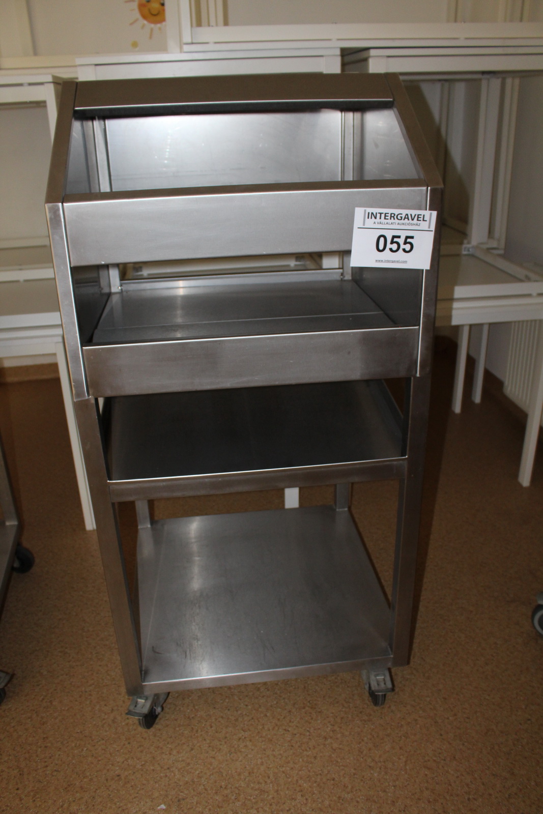 Evőeszköztároló kocsi 3