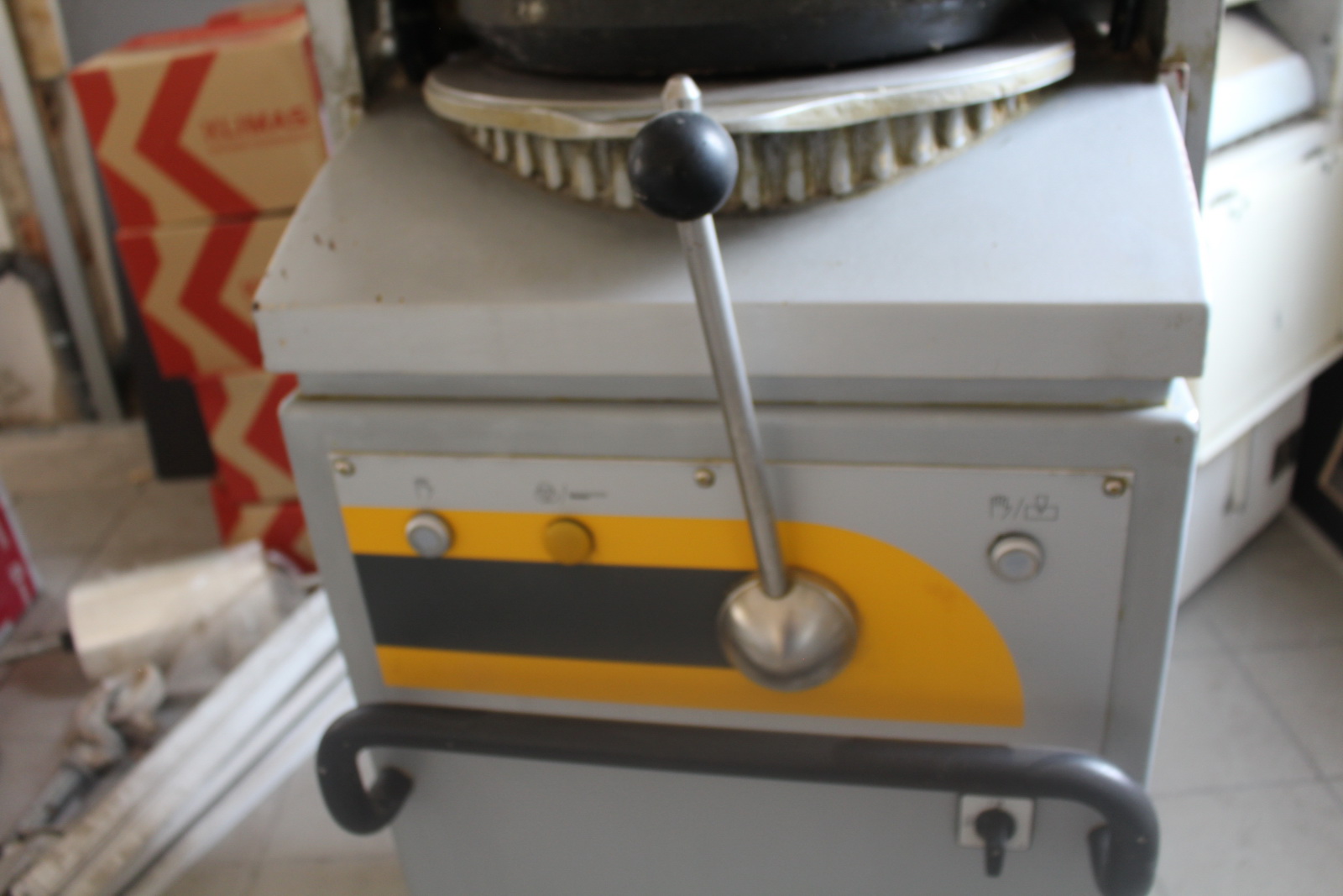 Osztó gömbölyítő 2