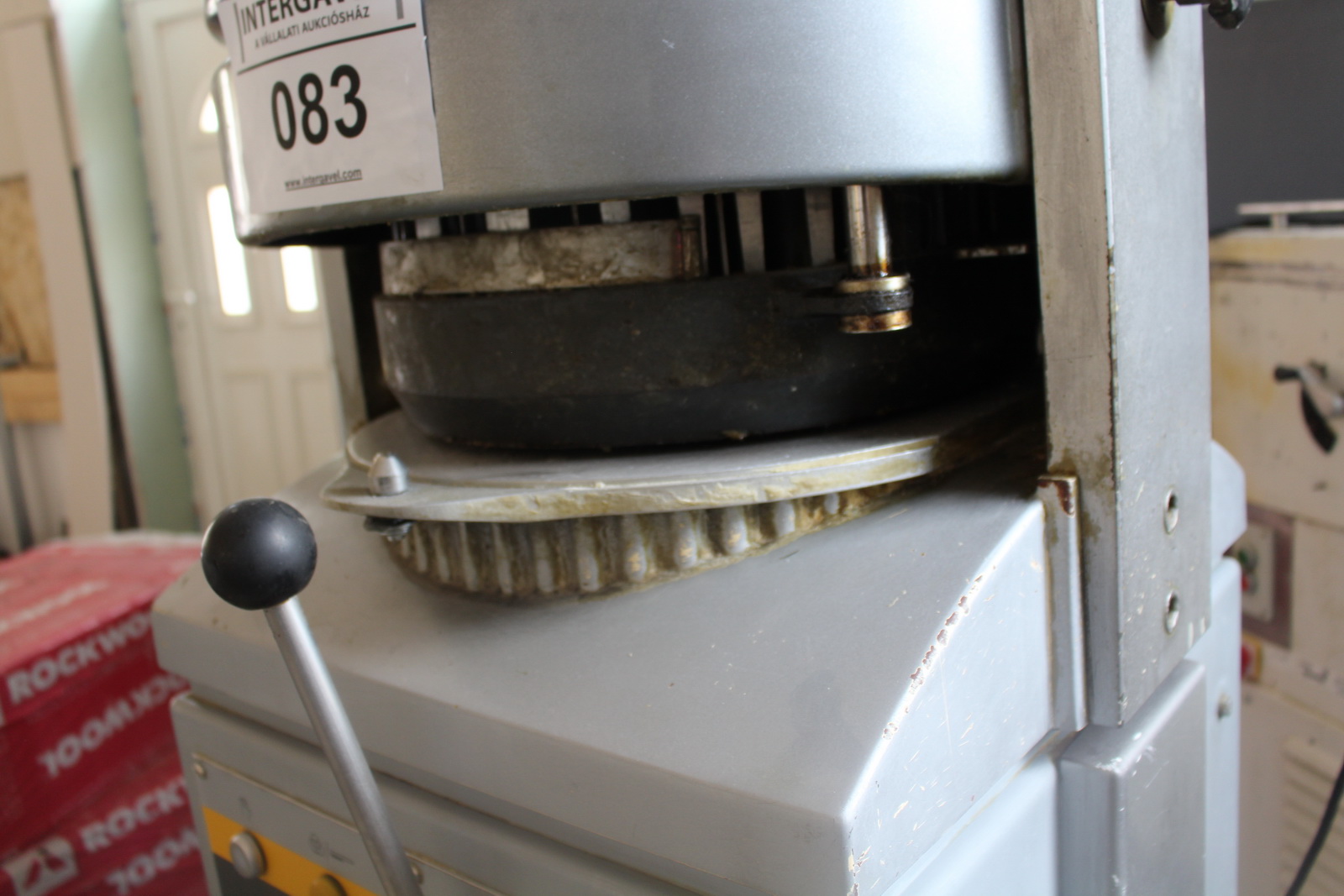 Osztó gömbölyítő 3