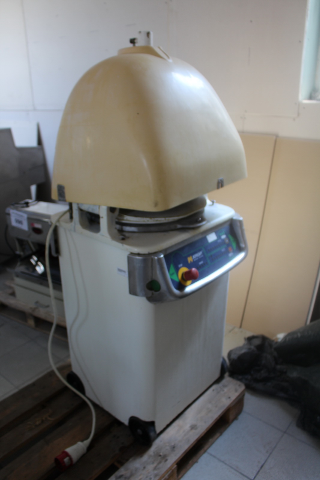 Osztó gömbölyítő 3