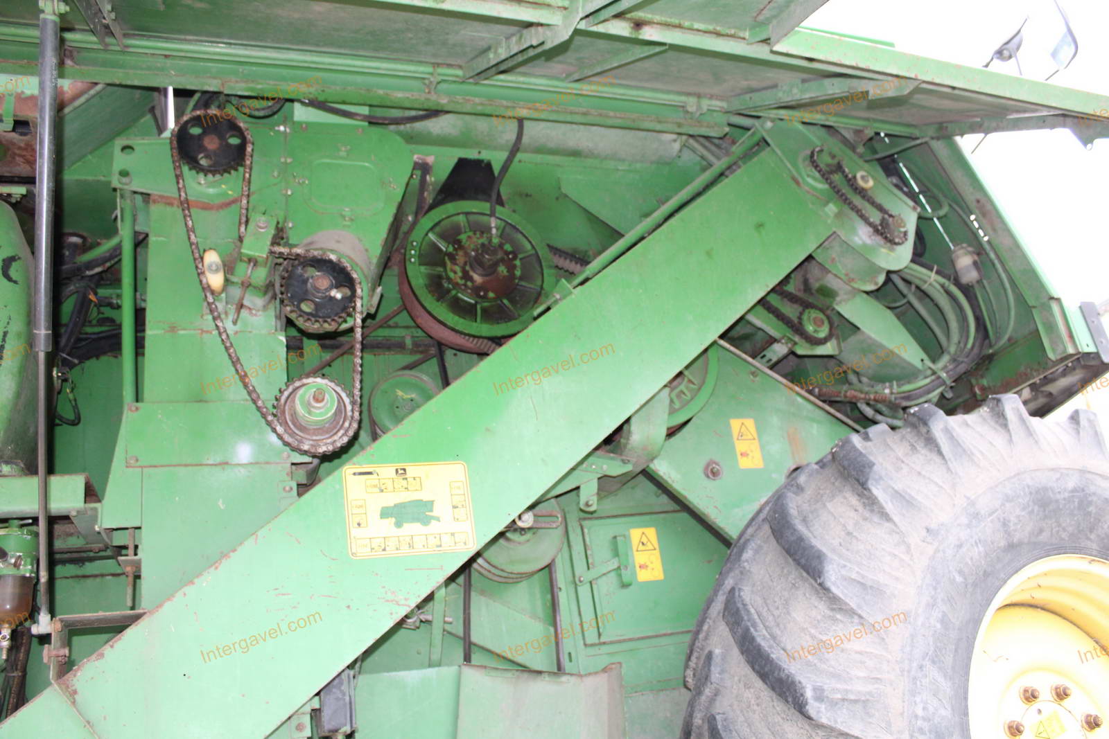 Kombájn - John Deere, 2256 8