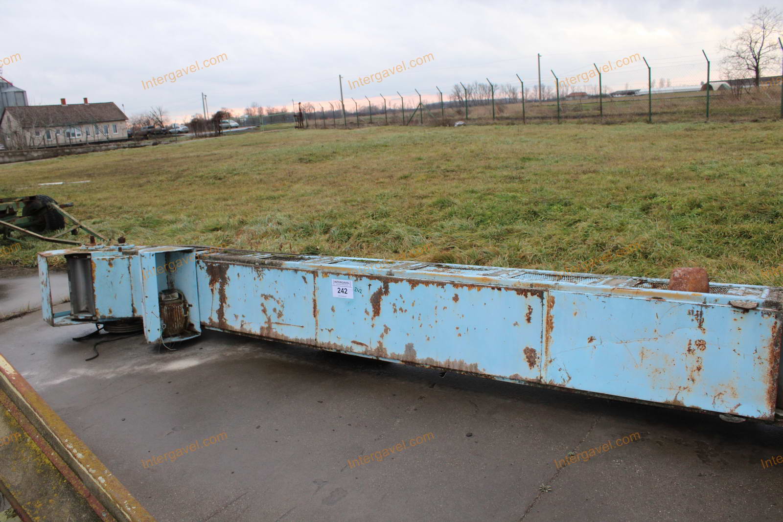 Kanalas felhordó 10