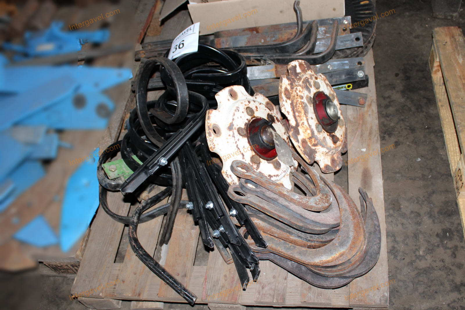 Vegyes alkatrészek 2