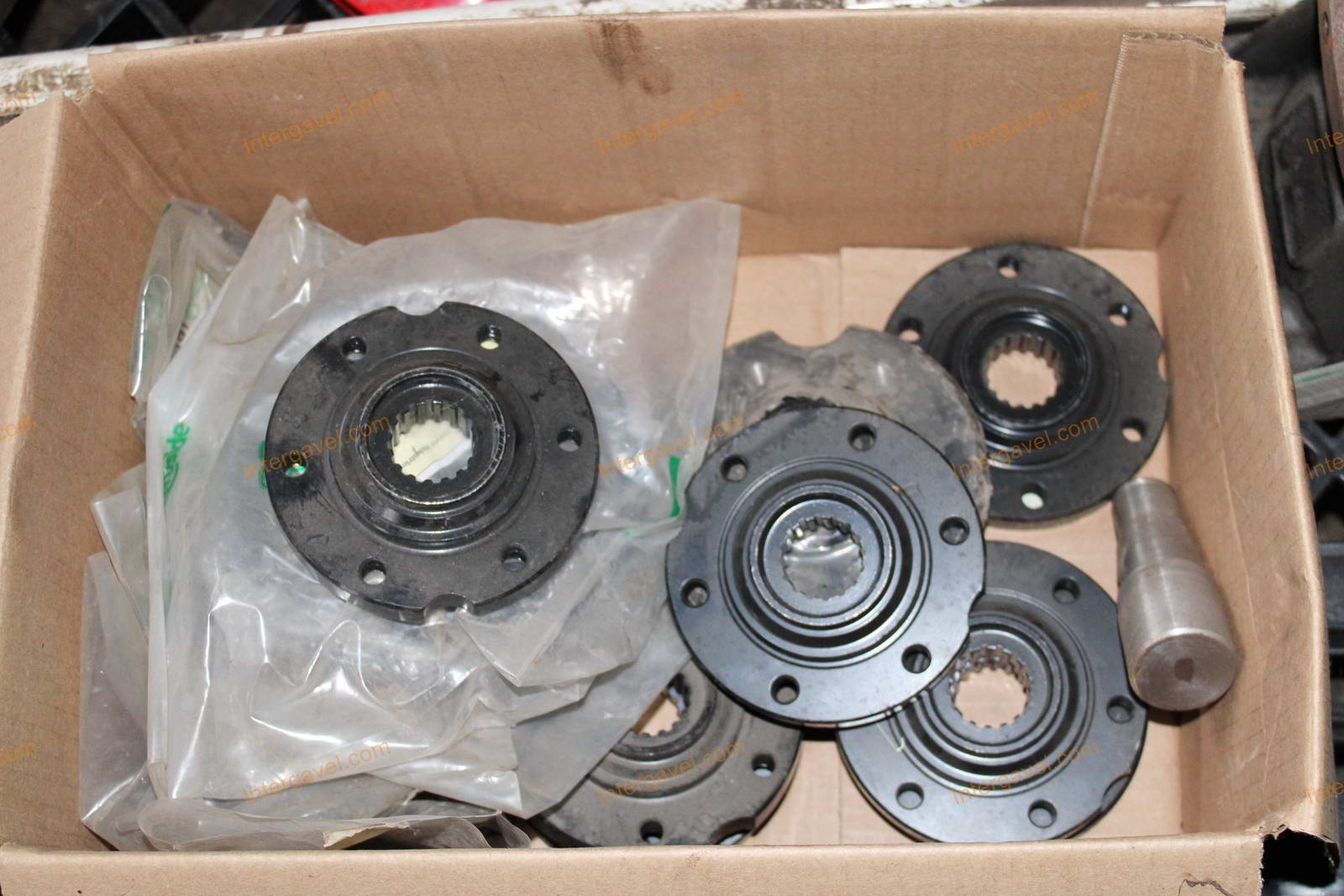 Vegyes alkatrészek 2