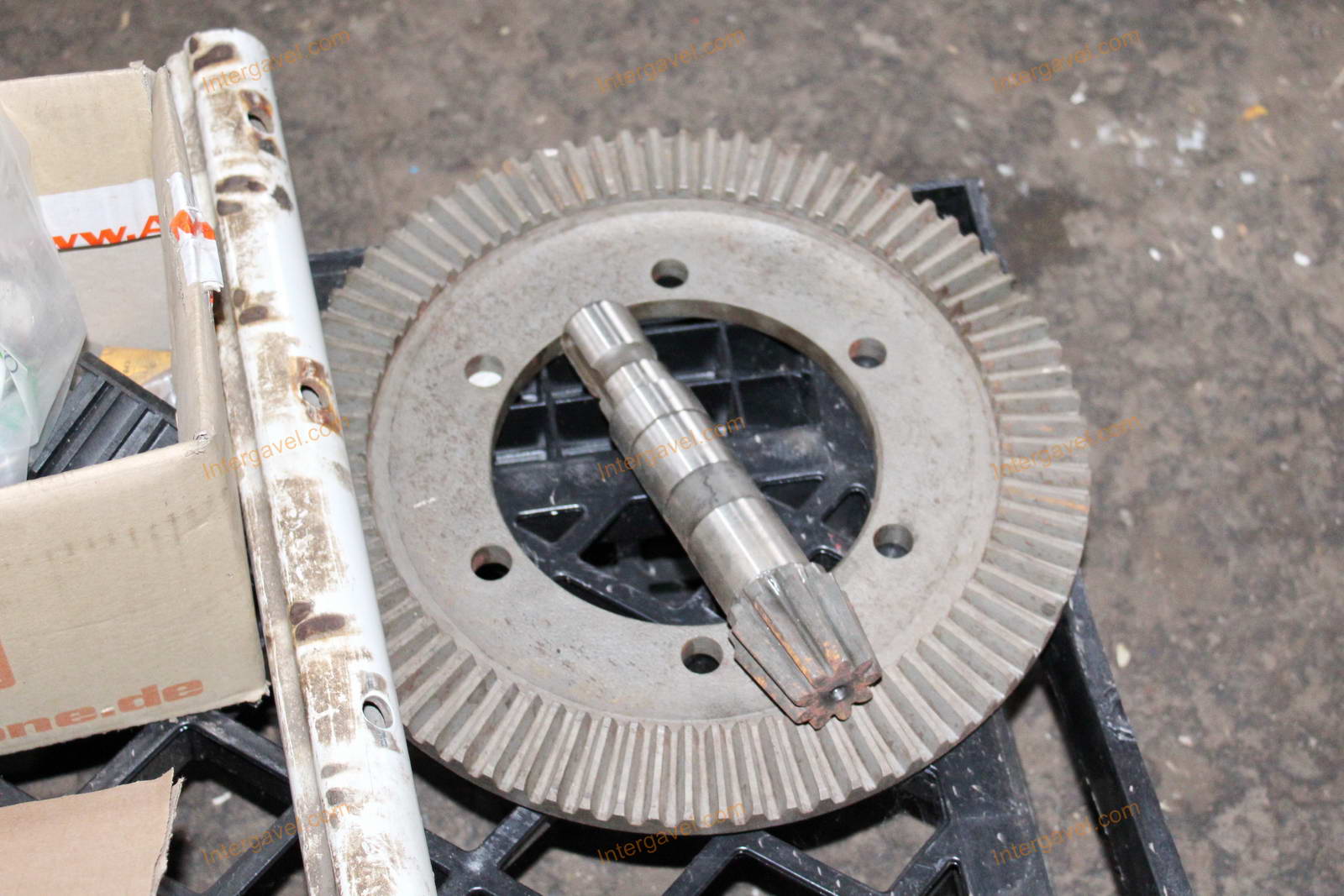 Vegyes alkatrészek 3