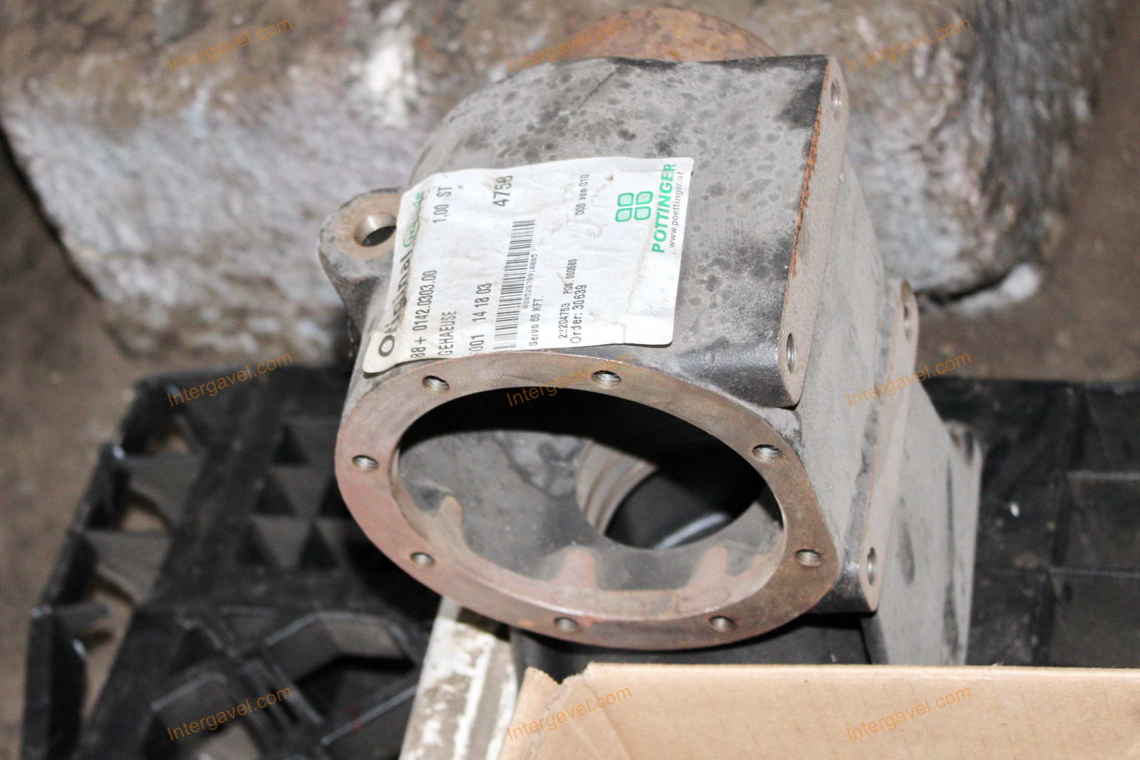 Vegyes alkatrészek 6