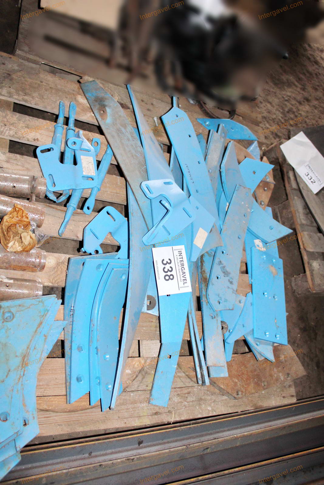 Vegyes alkatrészek 3