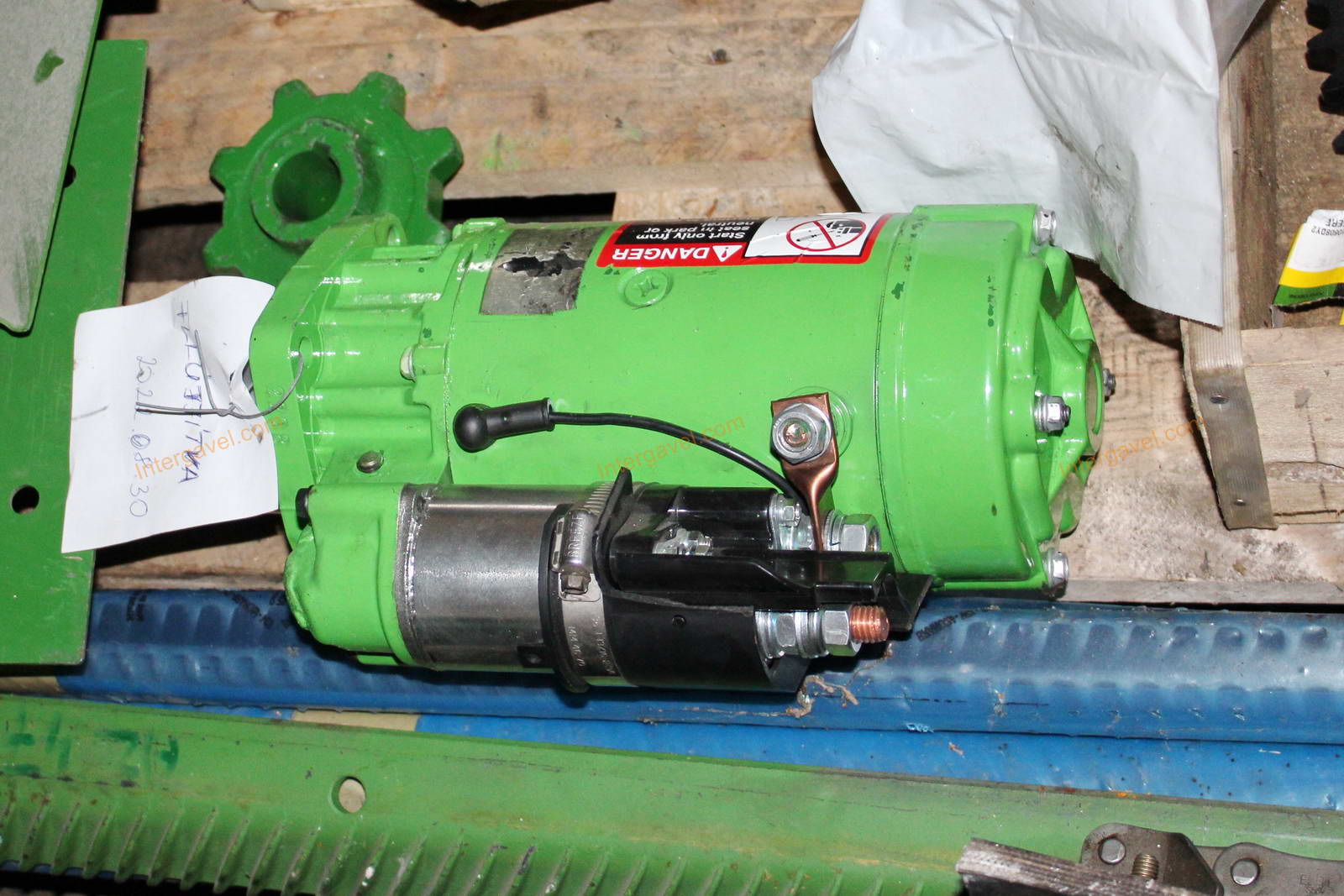 Vegyes alkatrészek 3