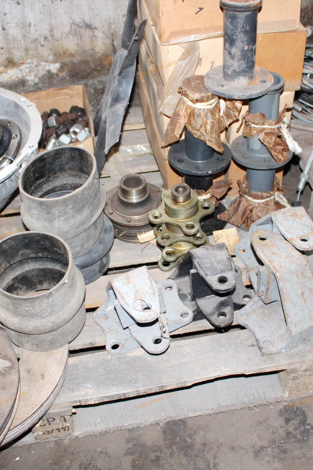 Vegyes alkatrészek 5