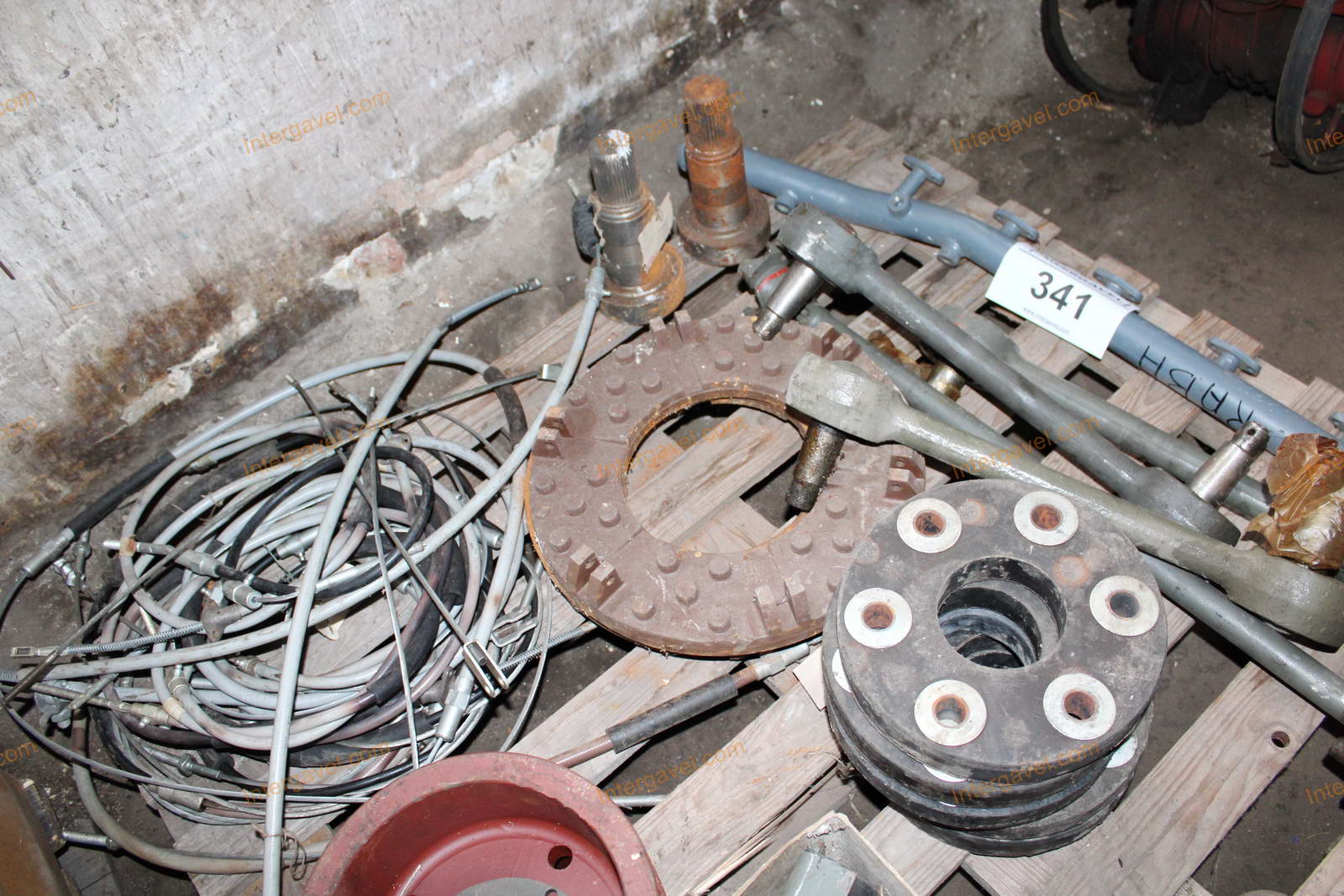 Vegyes alkatrészek 6