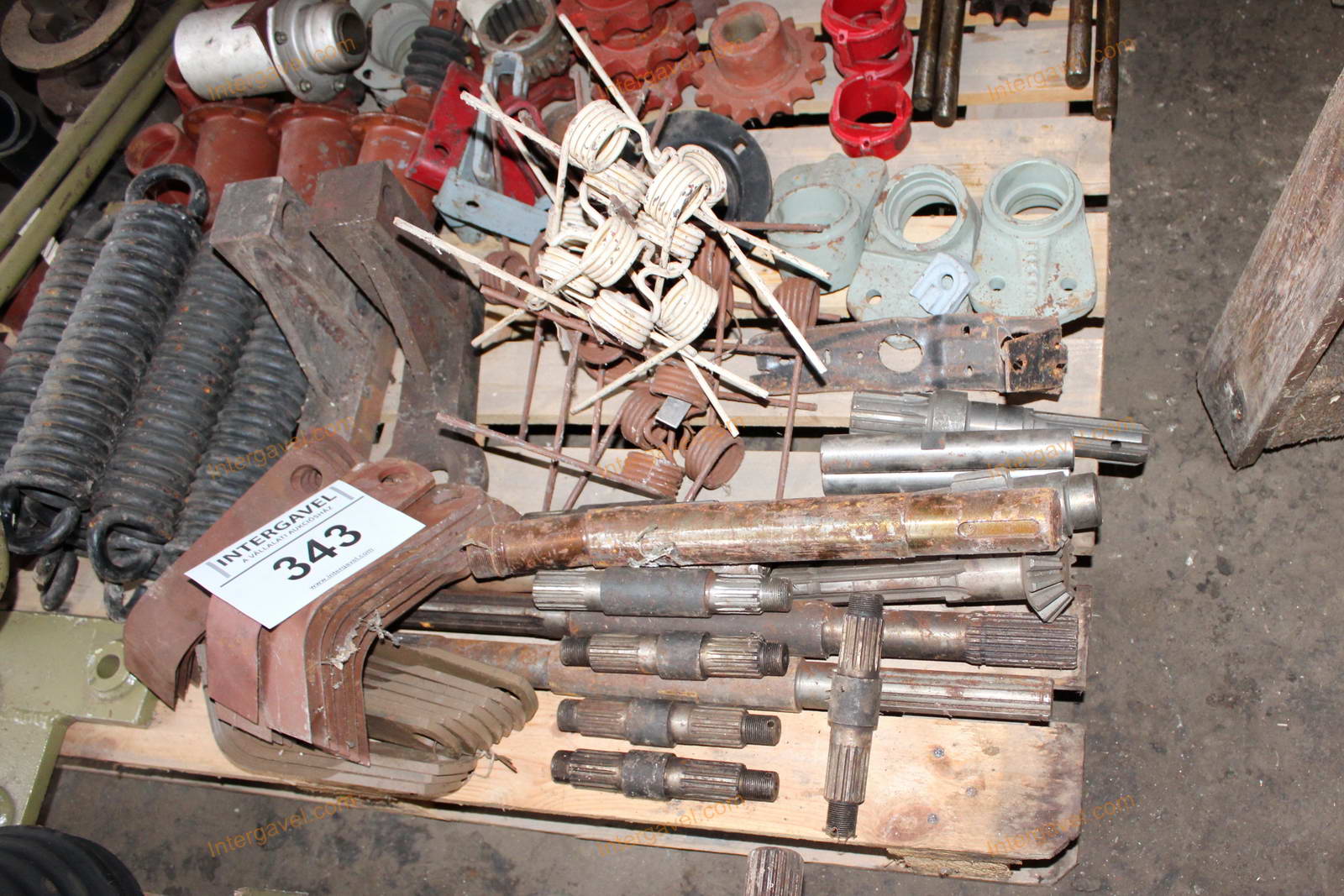 Vegyes alkatrészek 2