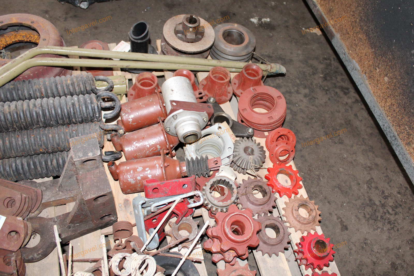 Vegyes alkatrészek 5