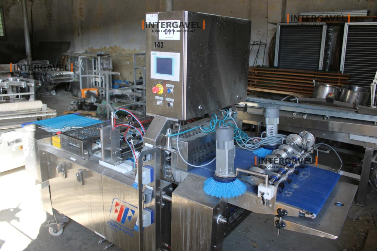 Tészta hajtogató és vágó 2