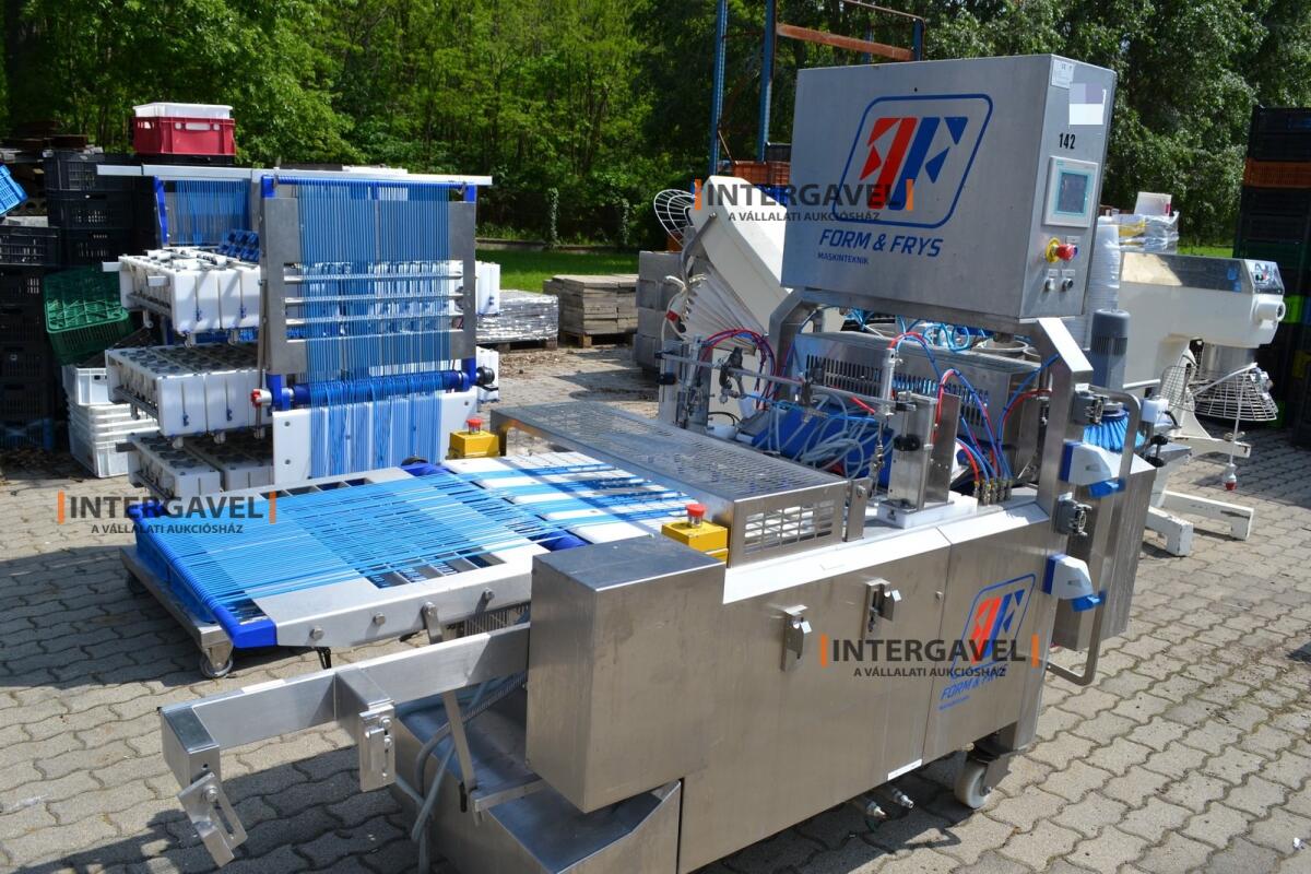 Tészta hajtogató és vágó 4