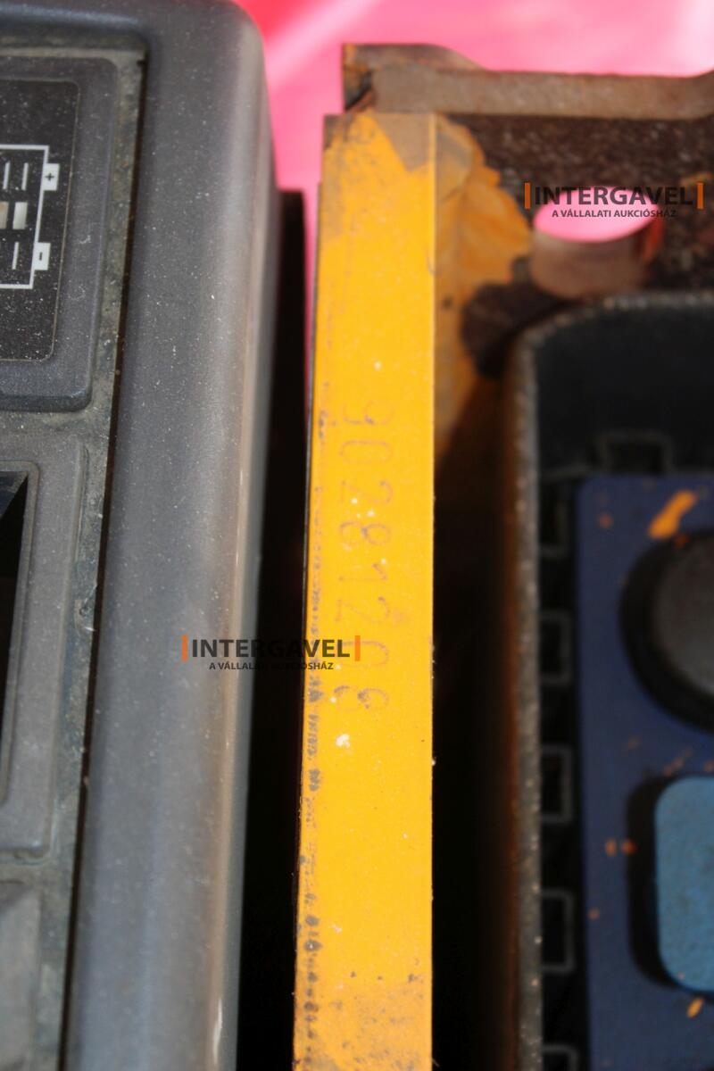 Gyalog kíséretű raklapemelő - Jungheinrich 5