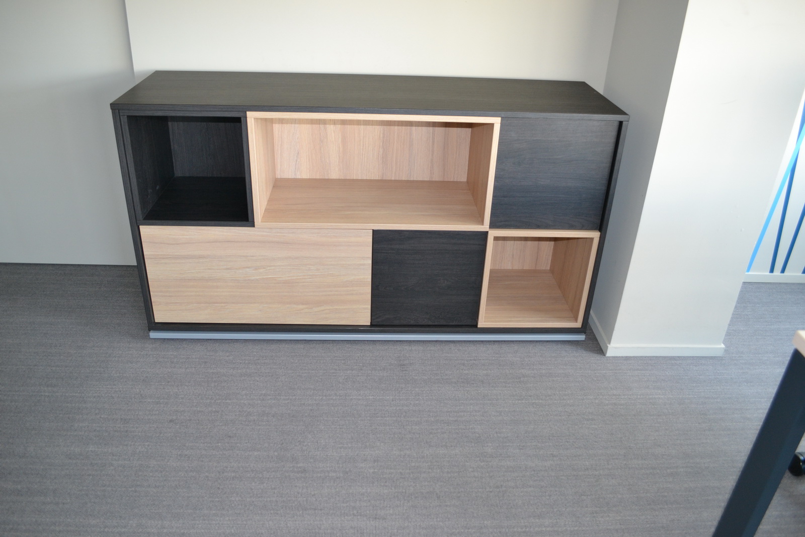 Komód (barna/tölgy) 2