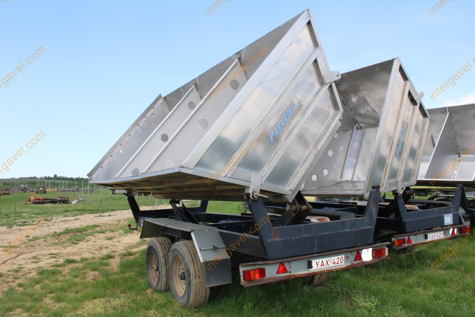 Szőlőszállító pótkocsi 3