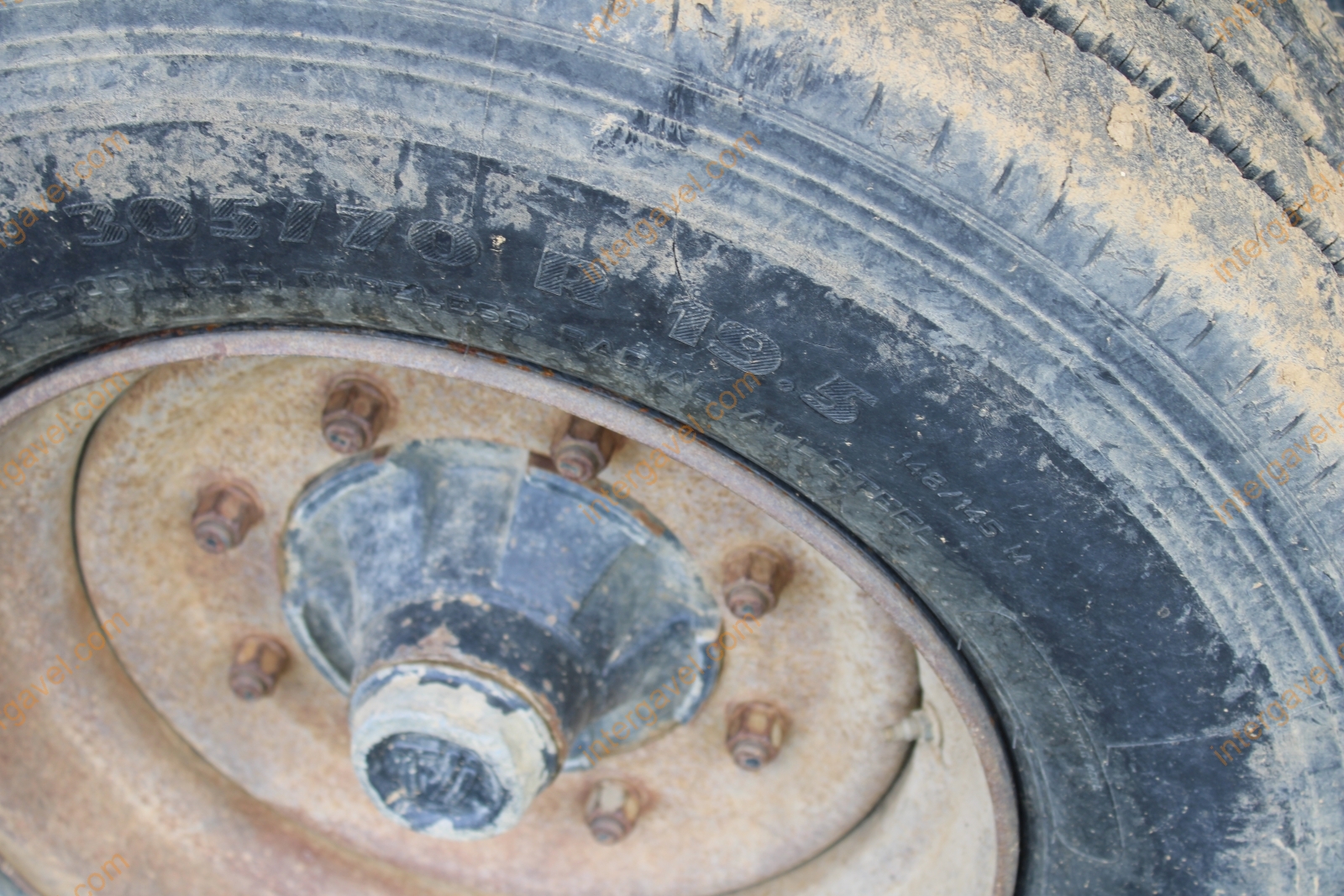 Szőlőszállító pótkocsi 27