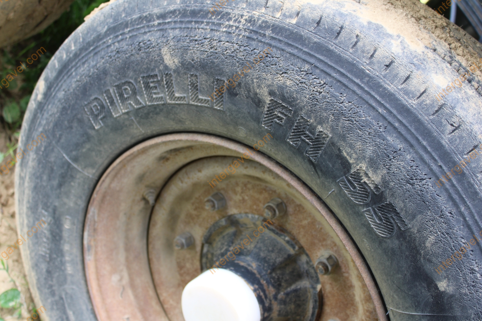 Szőlőszállító pótkocsi 30