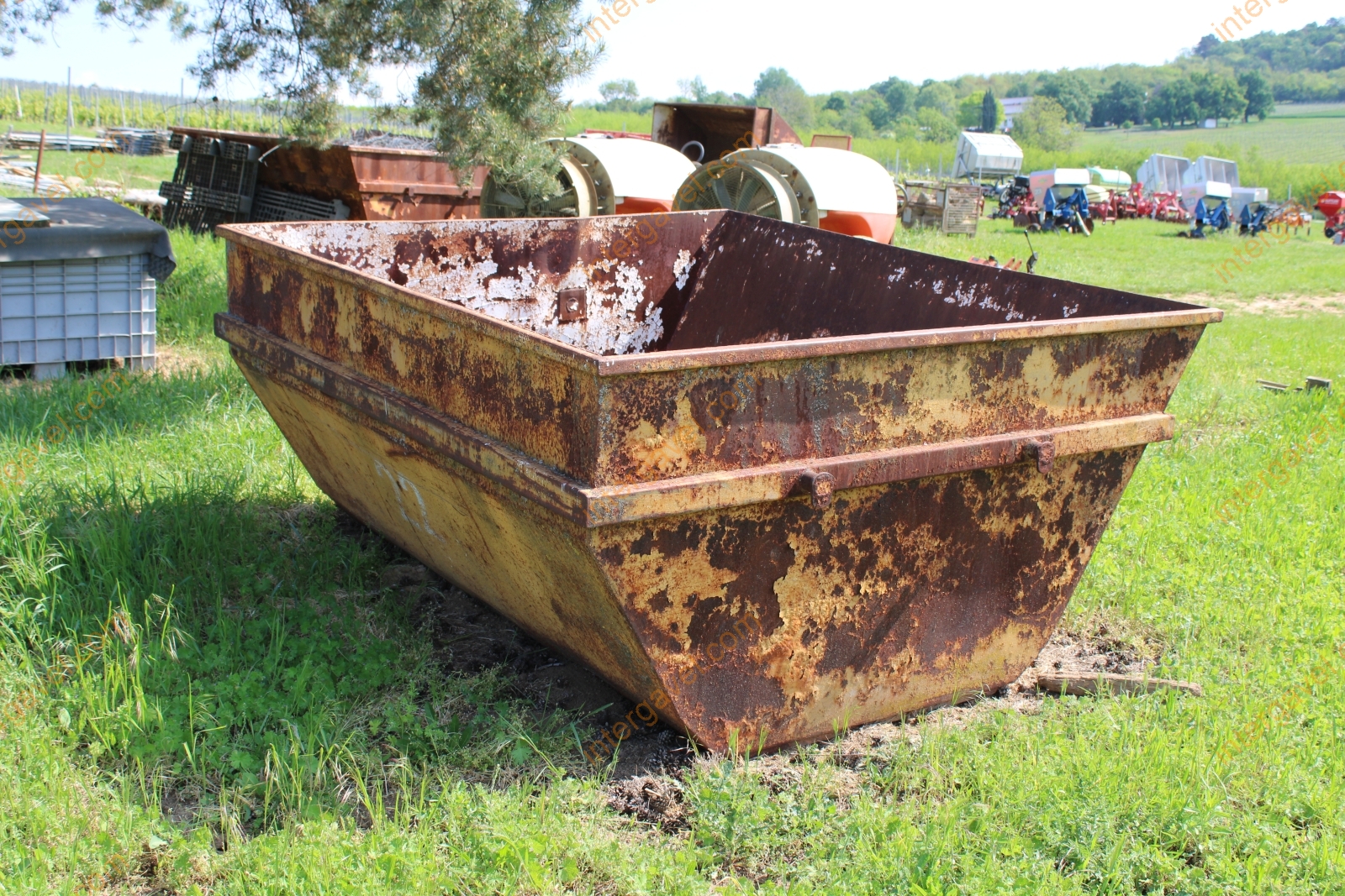 Szőlőszállító konténer 2