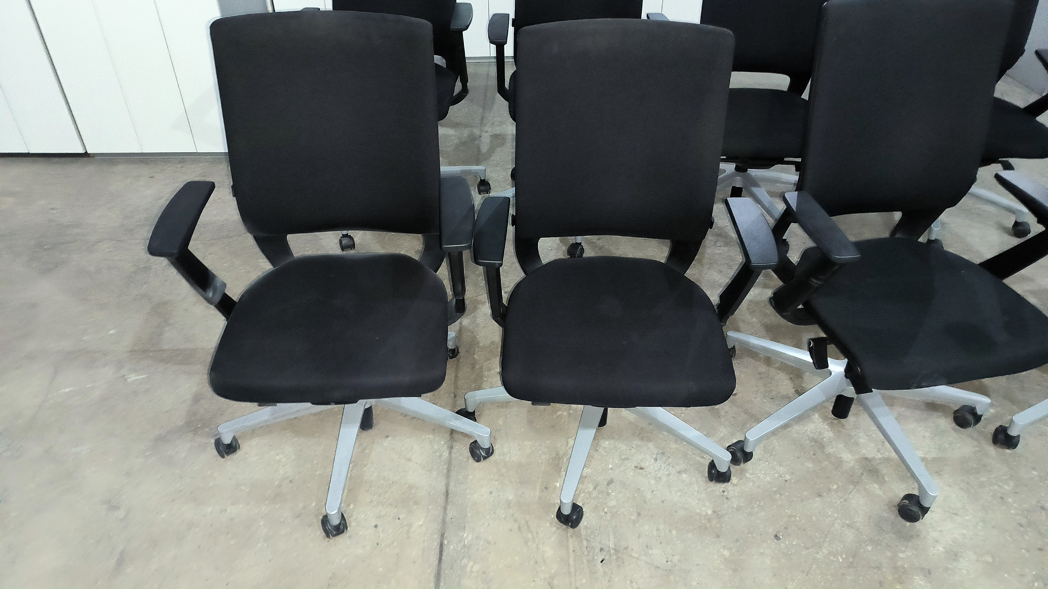 Irodai szék (fekete) 3