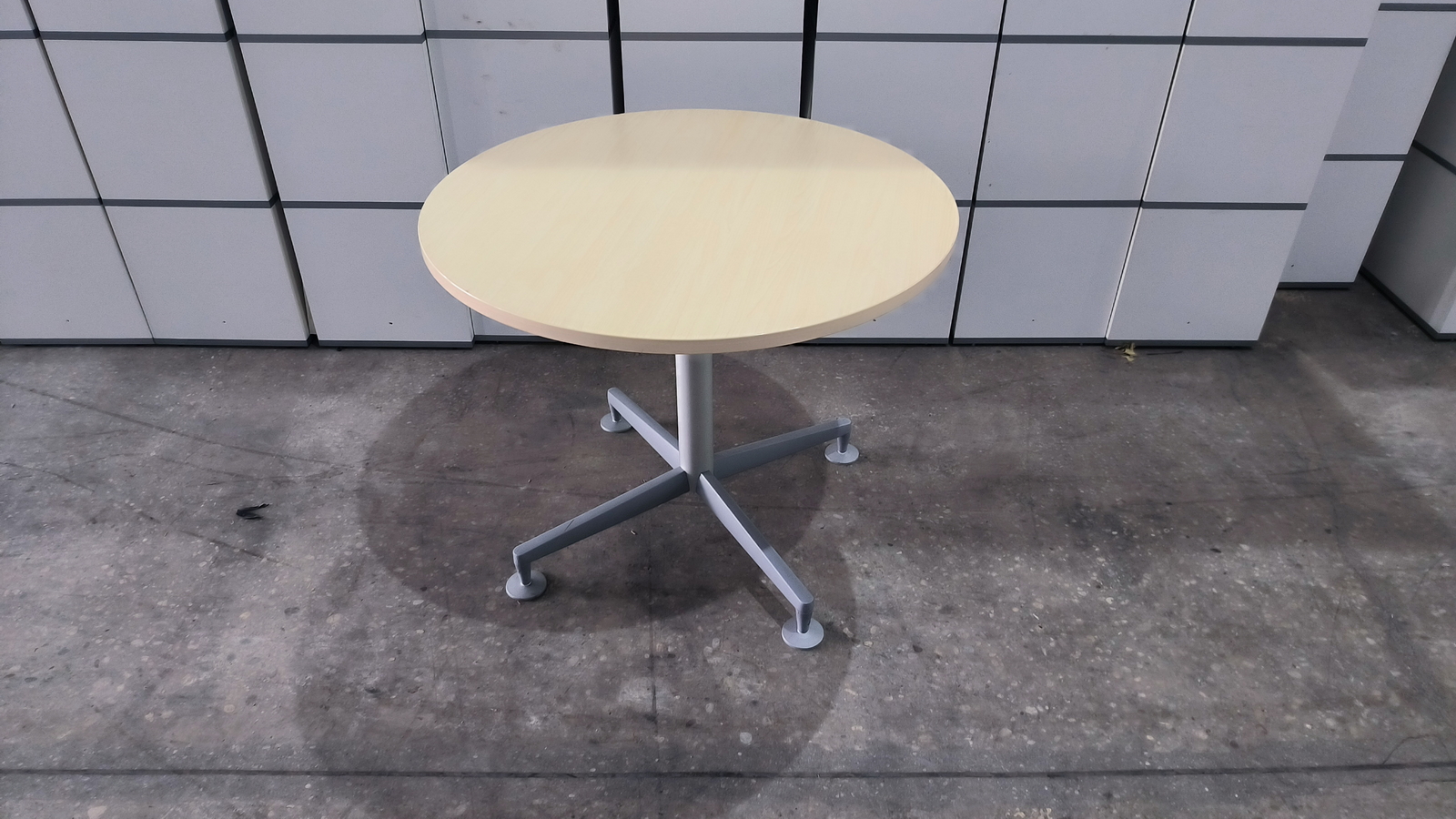 Körasztal (juhar) 1