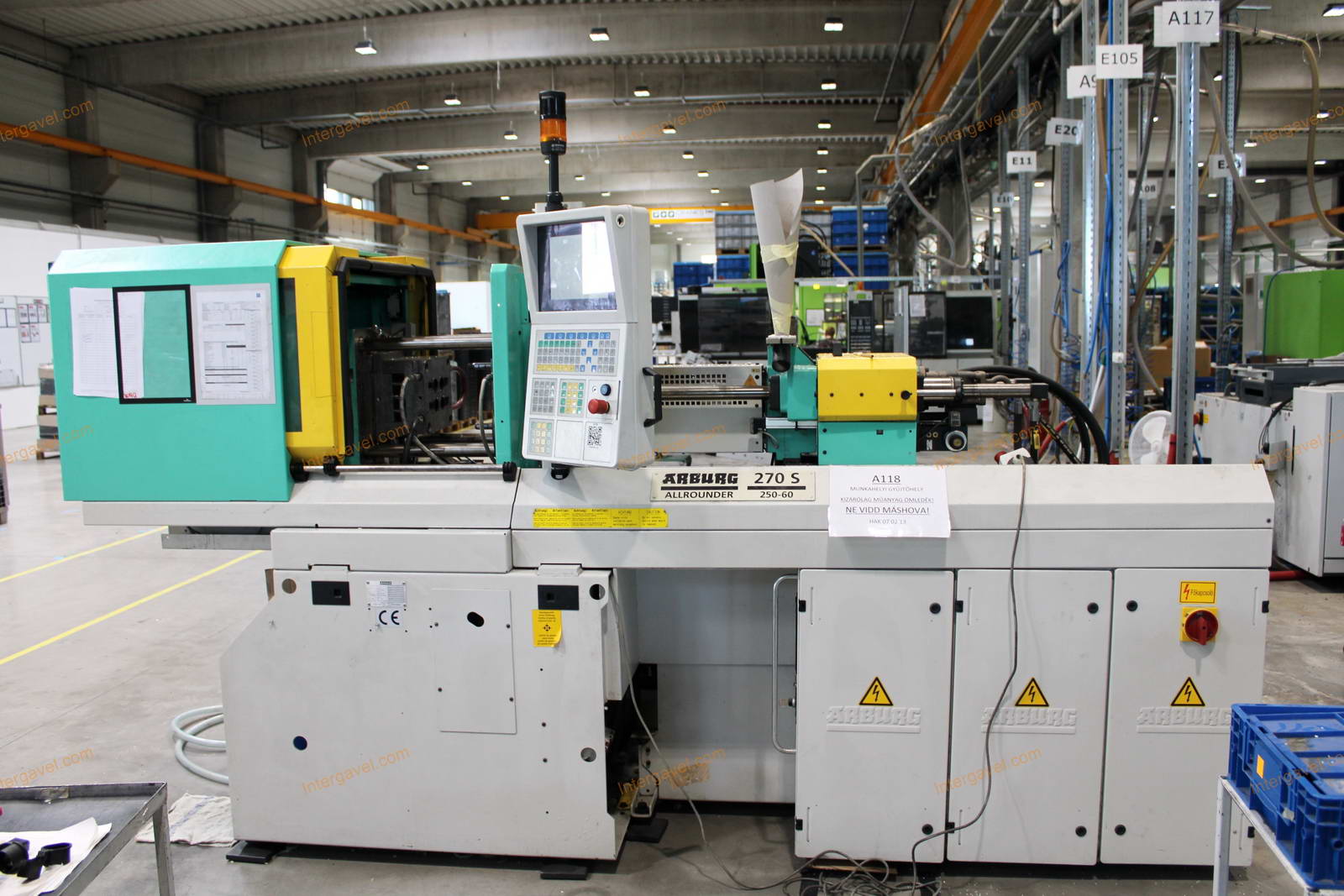 Fröccsöntő gép 3