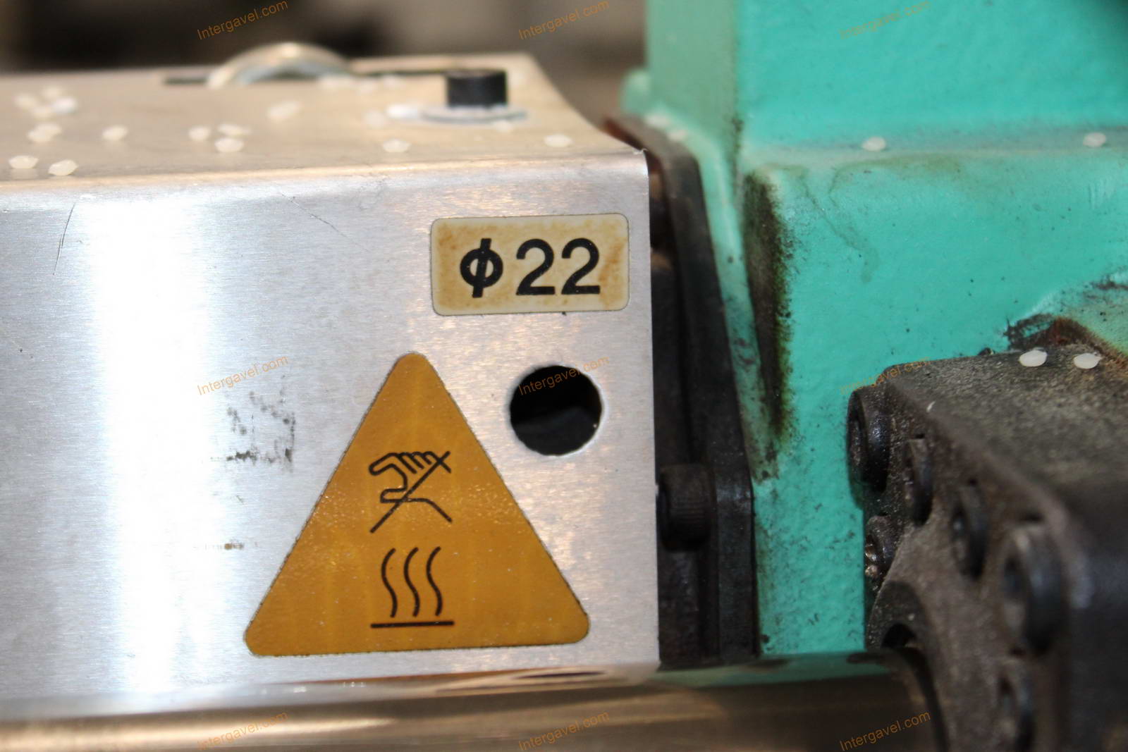 Fröccsöntő gép 11