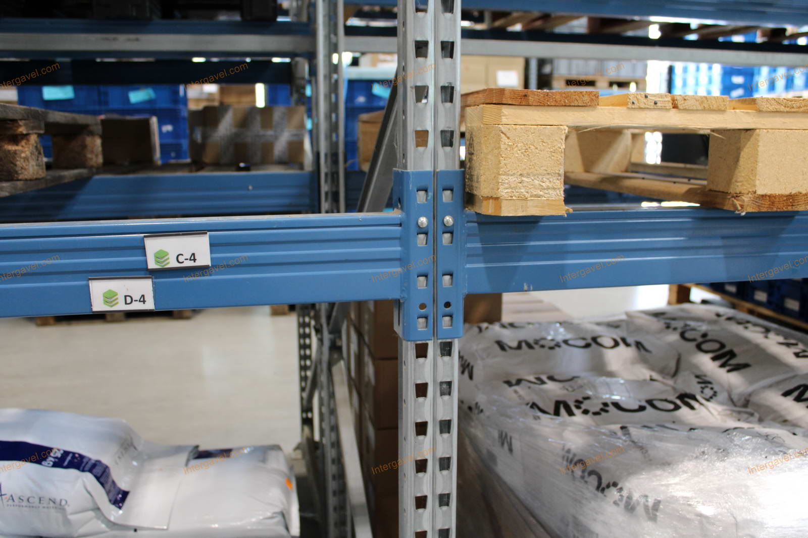 Raklapos állvány 28