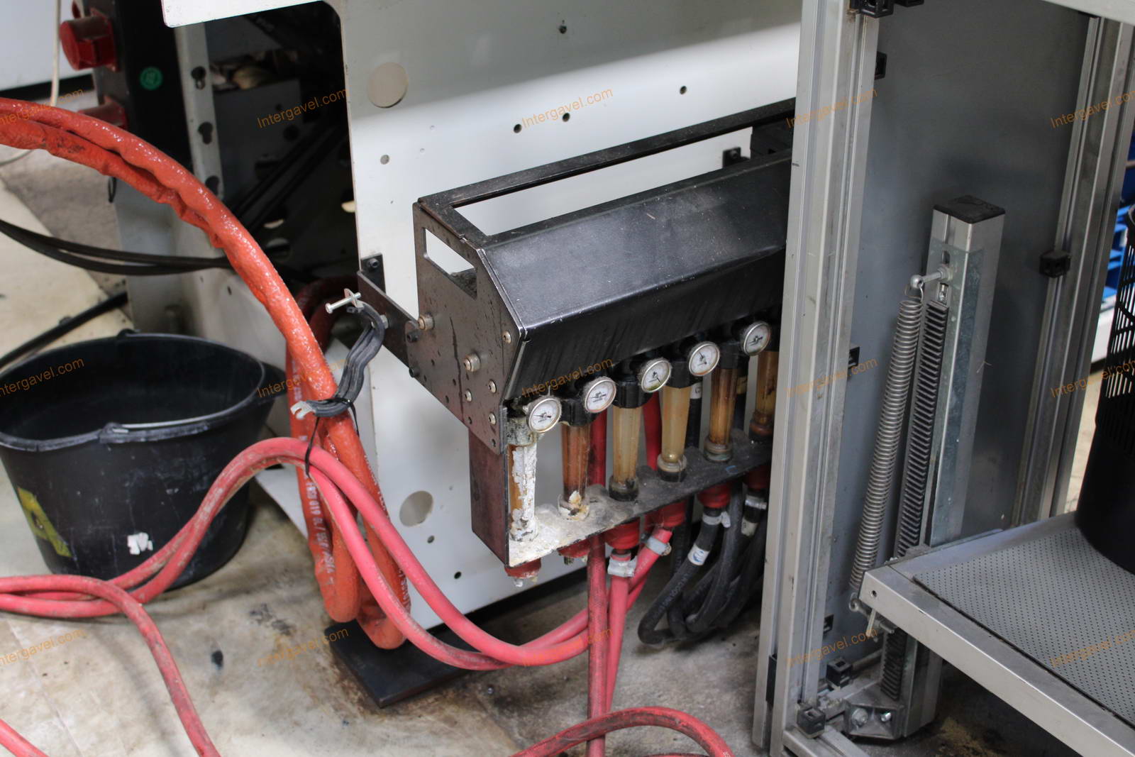 Fröccsöntő gép 18