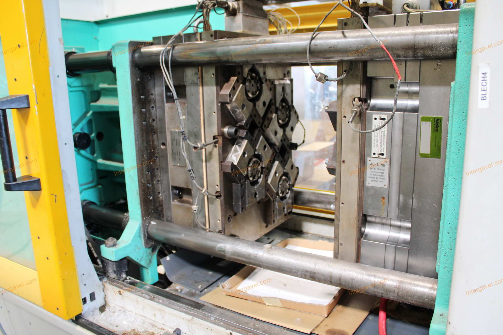 Fröccsöntő gép 7