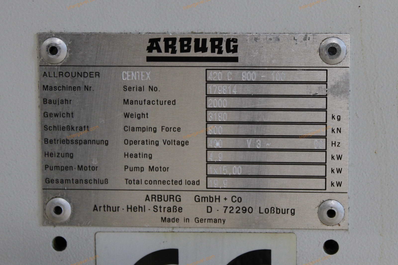 Fröccsöntő gép 2