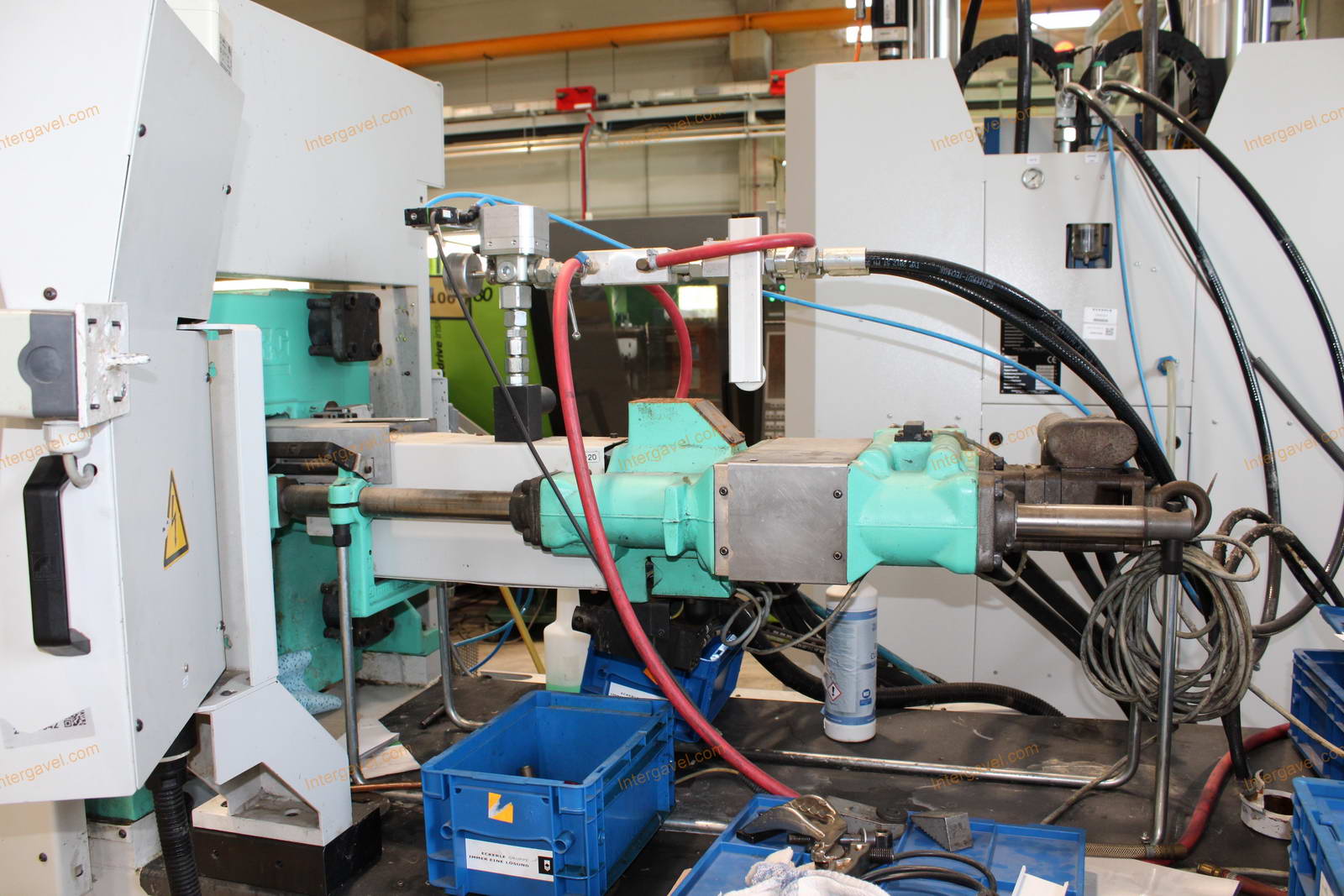 Fröccsöntő gép 10