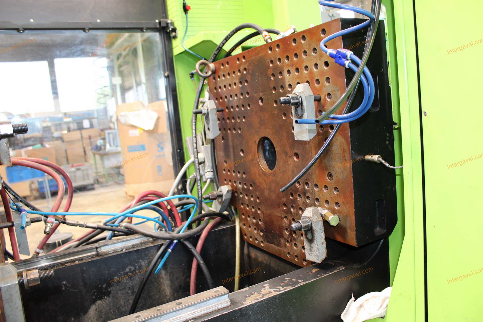 Fröccsöntő gép 8