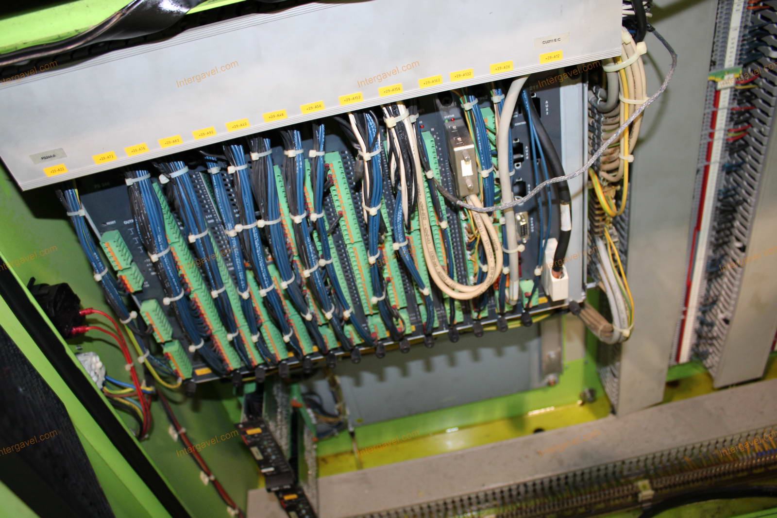 Fröccsöntő gép 13