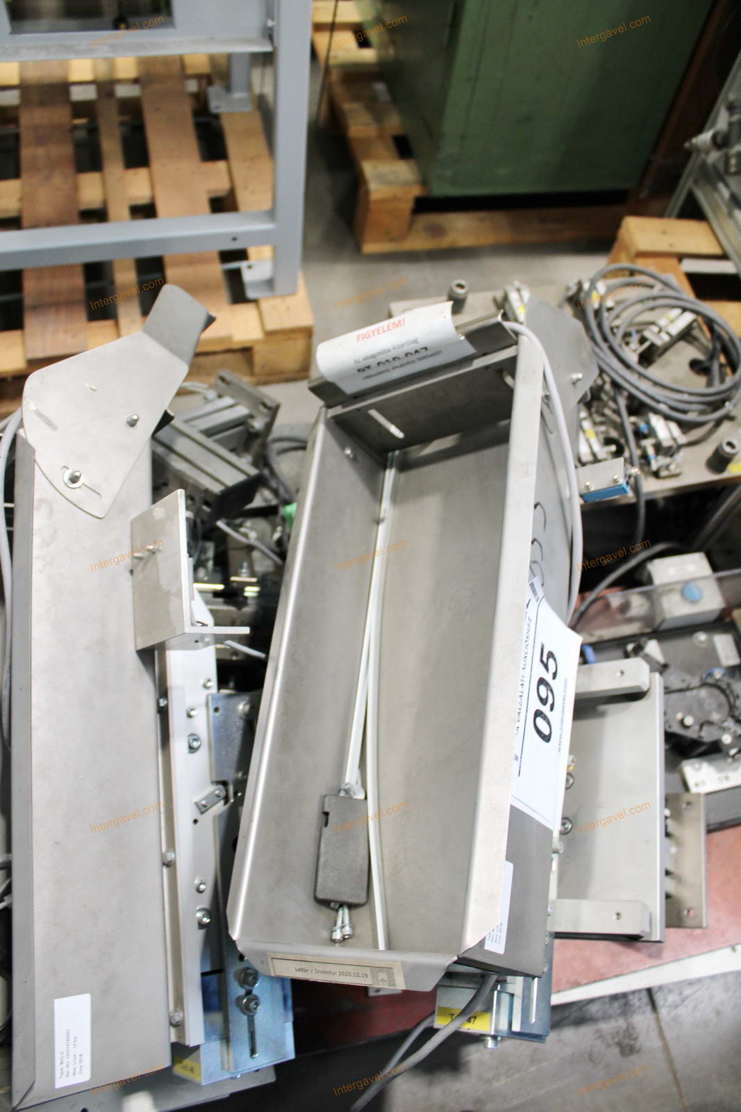 Bontott alkatrészek 4