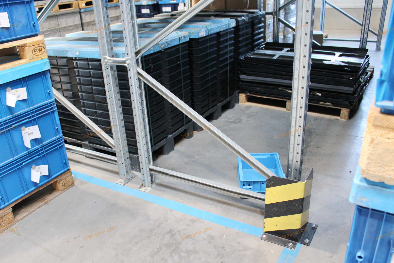 Raklapos állvány 11