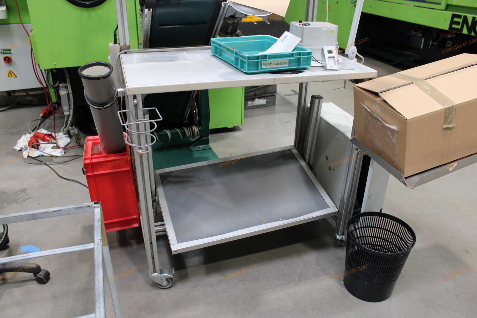 Szerelő asztal 3