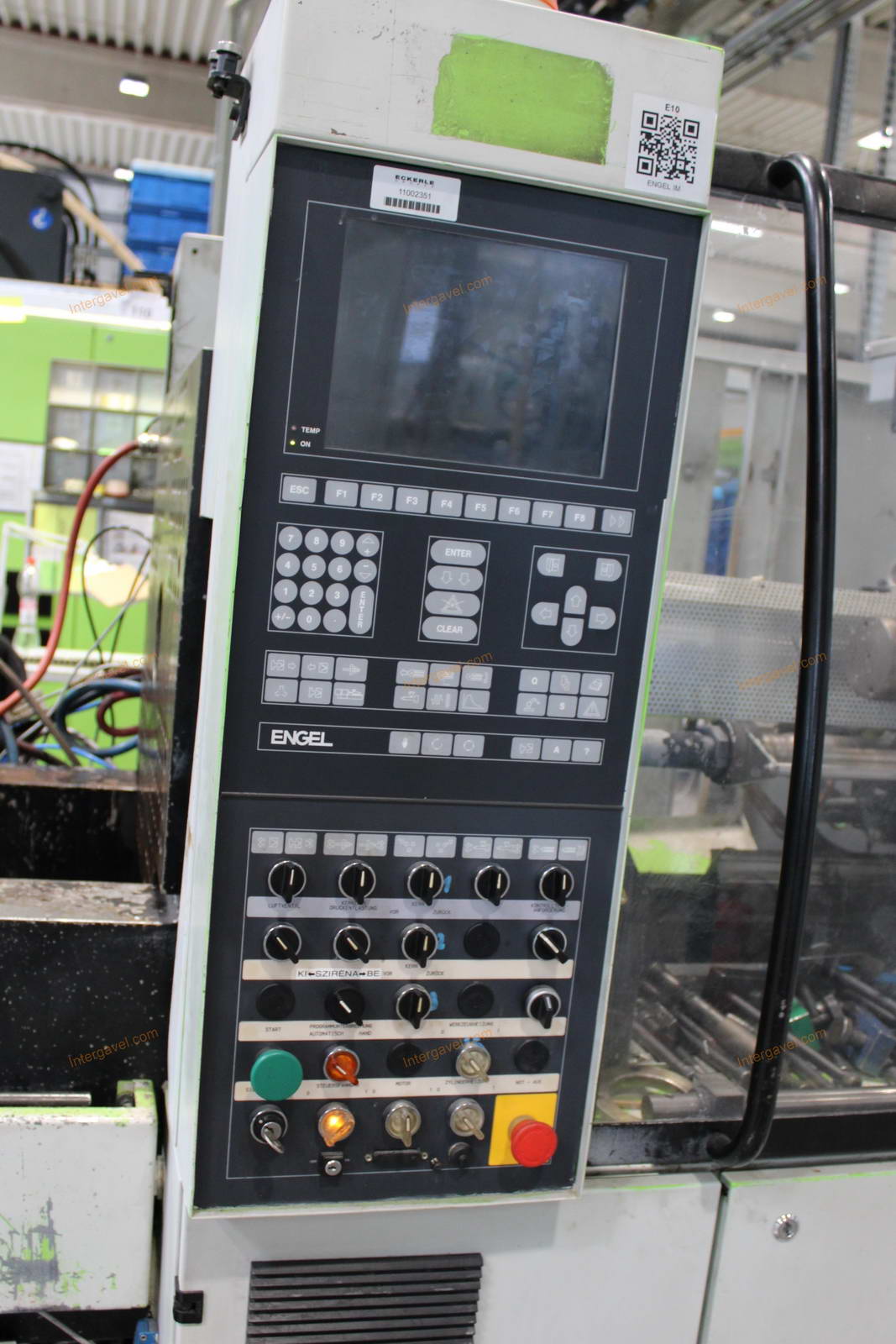 Fröccsöntő gép 4