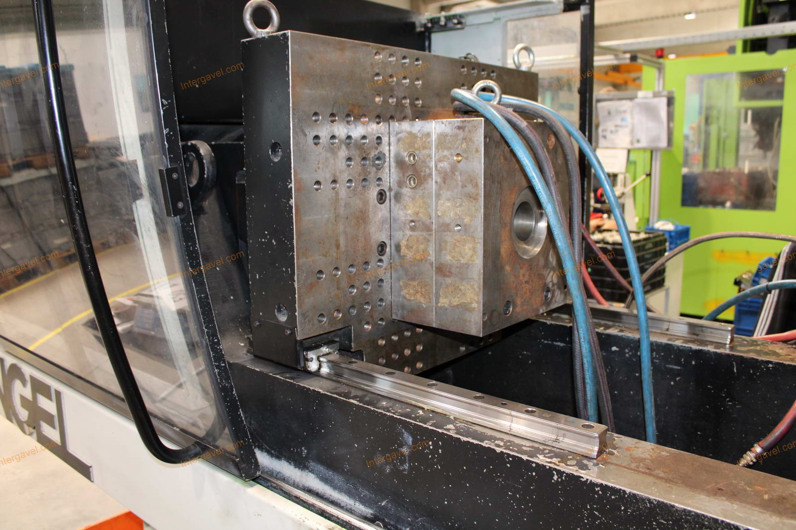 Fröccsöntő gép 5