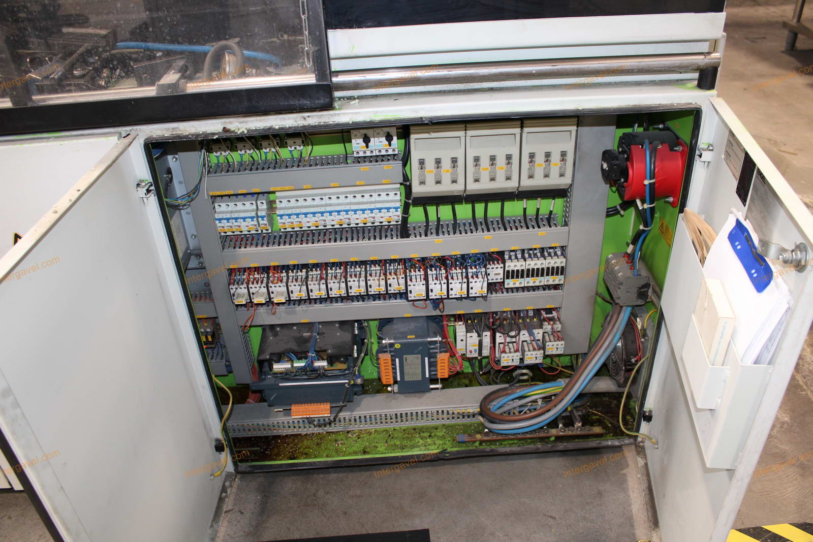 Fröccsöntő gép 14