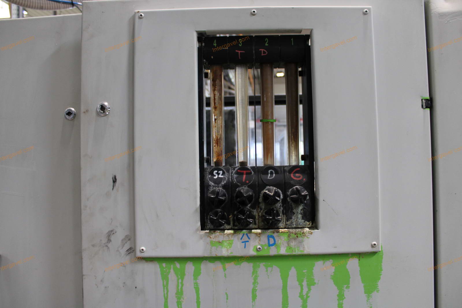 Fröccsöntő gép 17