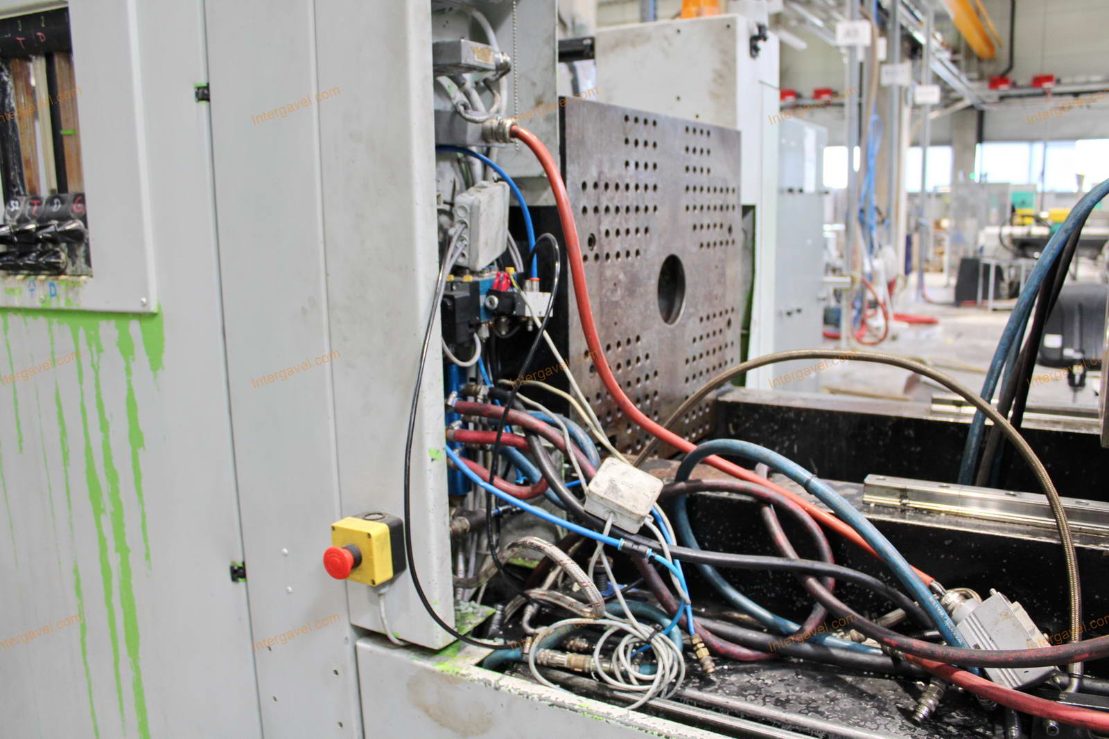 Fröccsöntő gép 18