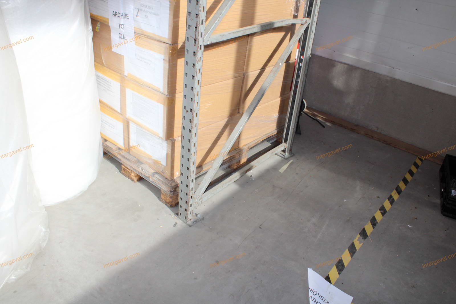 Raklapos állvány 24