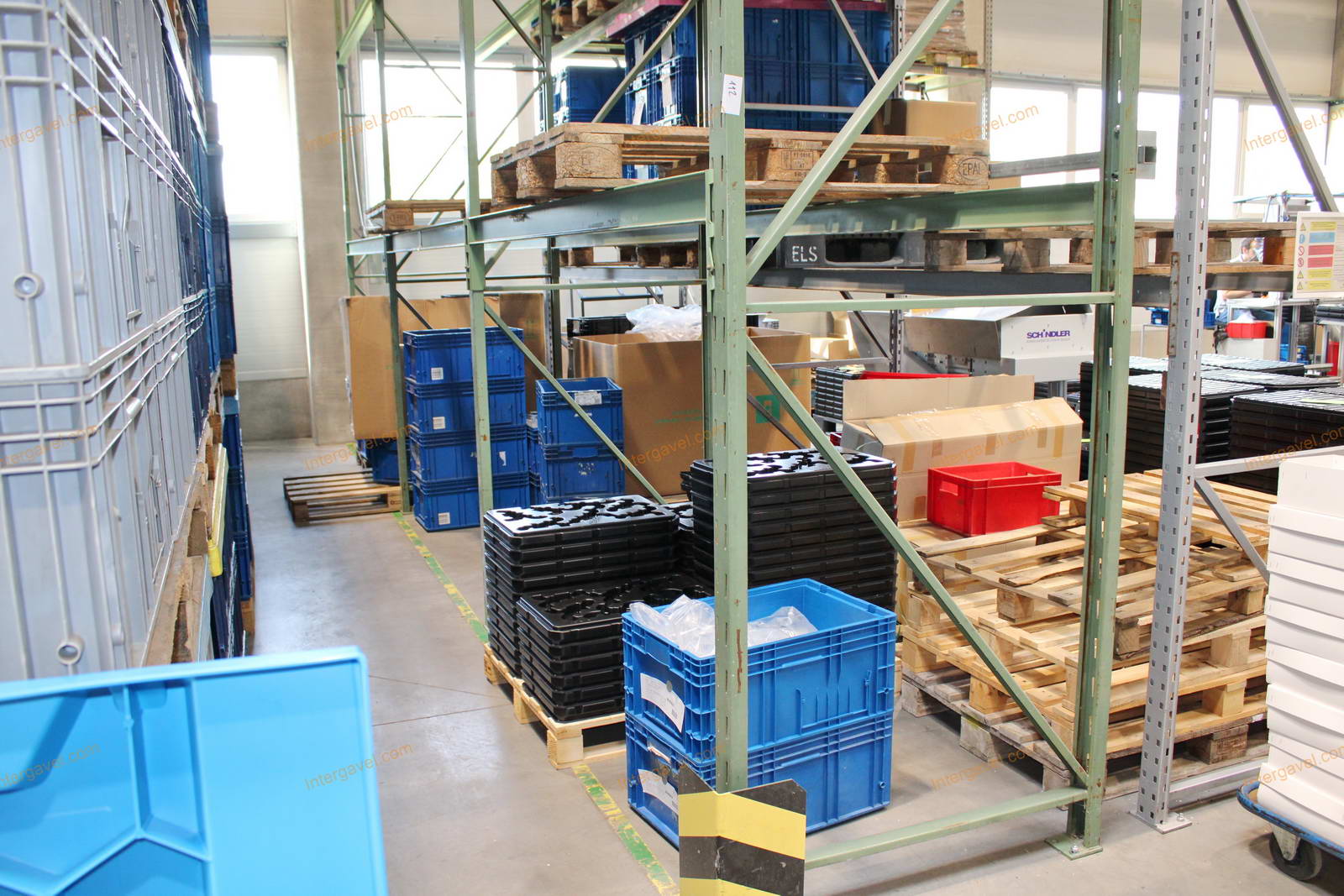 Raklapos állvány 18