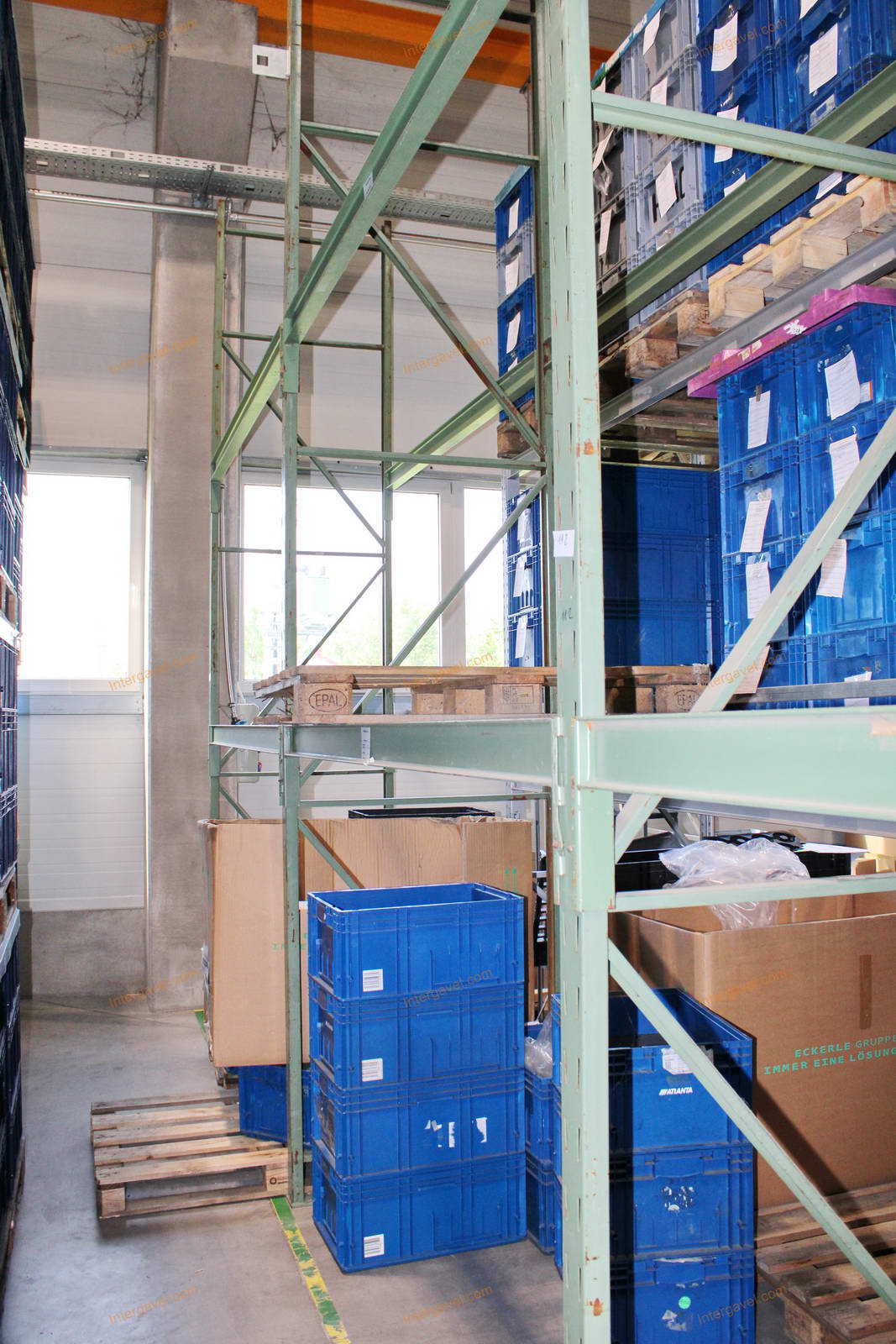 Raklapos állvány 21