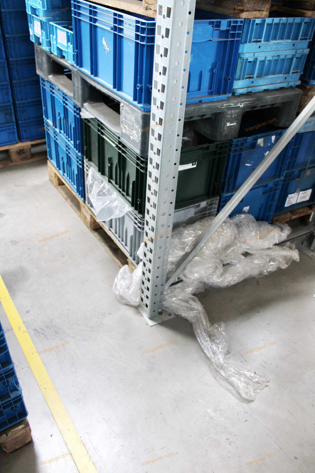 Raklapos állvány 11